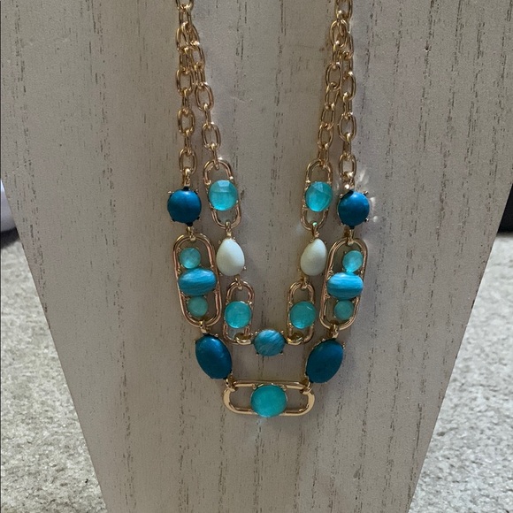 Jewelry - Blues Hues Necklace NWOT